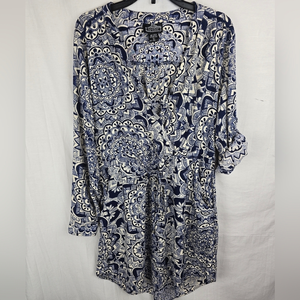 Angie Blue and White Patterned Roll Tab Sleeve Hi Low Dress Sz L